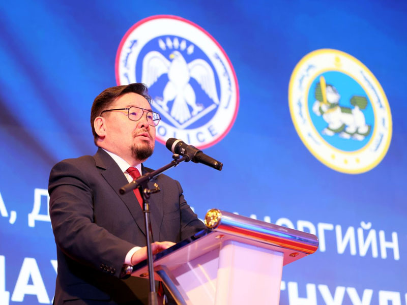 “Цэгцрэх хөдөлгөөн”-д хууль сахиулах байгууллагын хувь нэмэр чухал гэдгийг Ерөнхий сайд онцлов